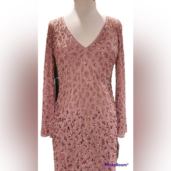 🆕 Aidan Mattox Long Rag Sleeve V Neck Beaded Cocktail Dress size 4 - Picture 3 of 6